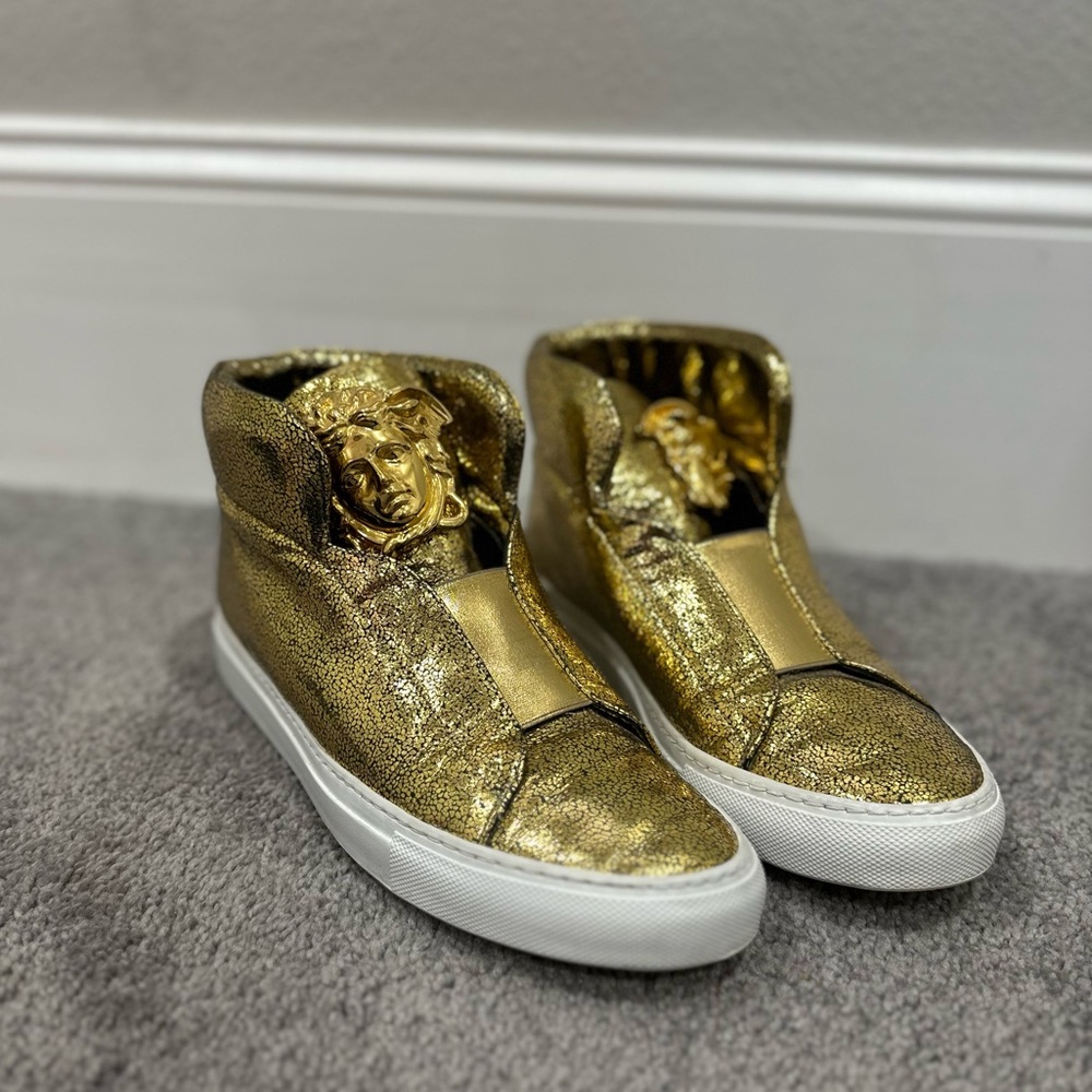 Men AUTHENTIC Versace Sneakers No Box or No receipt